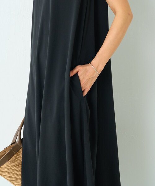 LIVETART(リヴェタート)の「ストレッチジョーゼットマキシワンピ(ワンピース・レディース・ブラック・1/0)」の22枚目の写真