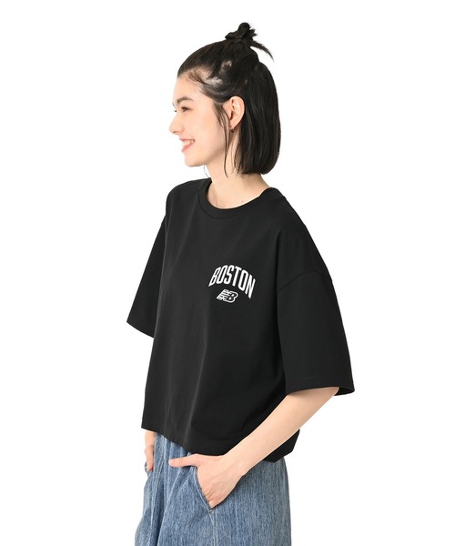 NEW BALANCE（ニューバランス）の「エンブロイダリードNBショートスリーブ（Tシャツ/カットソー・レディース・ミント/パープル/オフホワイト/ブラック・SMALL/MEDIUM/LARGE/X-LARGE）」の15枚目の写真