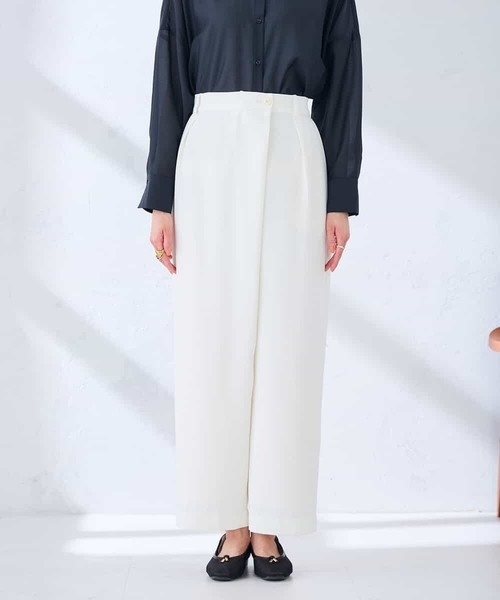 a.v.v(アーヴェヴェ)の「【洗える】ラップ風ワイドパンツ(その他パンツ・レディース・アイボリー・36/38)」の11枚目の写真