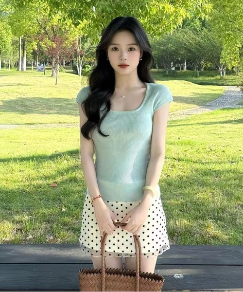 AsheKsha(アシクシャ)の「タイトスカート(ヒップラインスカート)(スカート・レディース・ベージュ・M)」の3枚目の写真