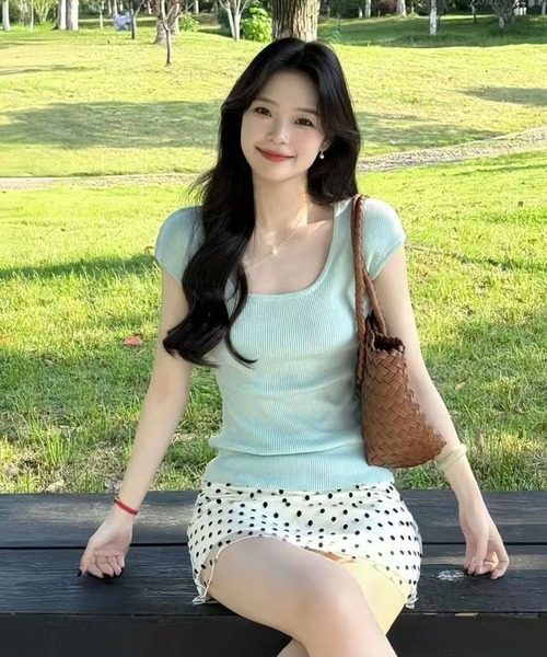 AsheKsha(アシクシャ)の「タイトスカート(ヒップラインスカート)(スカート・レディース・ベージュ・M)」の11枚目の写真