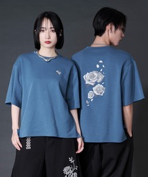 Ellno Loset（エルノロゼット）の「バックフラワー刺繍ポンチT（Tシャツ/カットソー）」