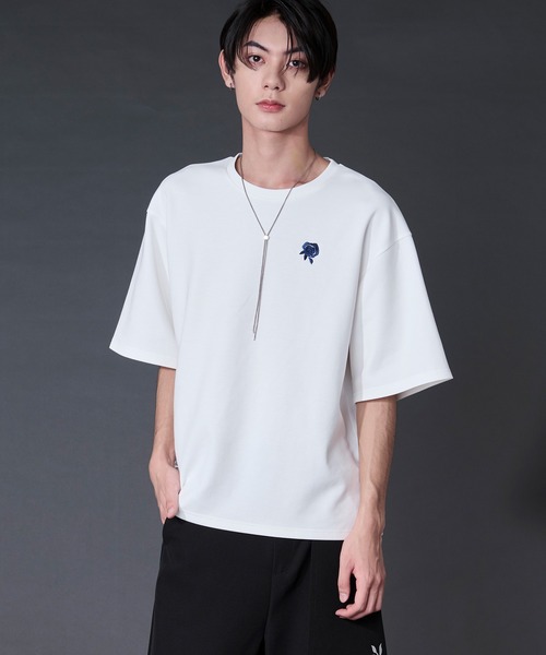 バックフラワー刺繍ポンチT（Tシャツ/カットソー）｜Ellno Loset