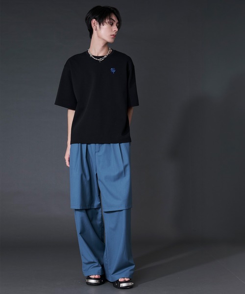 Ellno Loset(エルノロゼット)の「バックフラワー刺繍ポンチT(Tシャツ/カットソー・メンズ・ブラック×レッド/ブルー/ブラック×ブルー/オフホワイト・SMALL/LARGE/MEDIUM)」の18枚目の写真