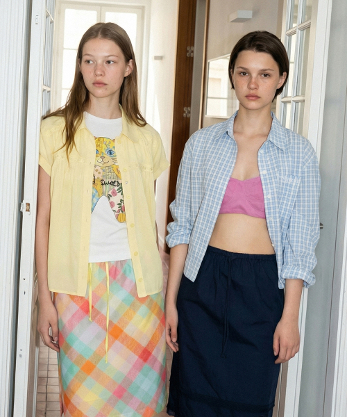SINOON（シヌーン）の「Rose Lace Shirring Roll-Up Blouse (Yellow)（シャツ/ブラウス・レディース・イエロー・SMALL/MEDIUM）」の3枚目の写真