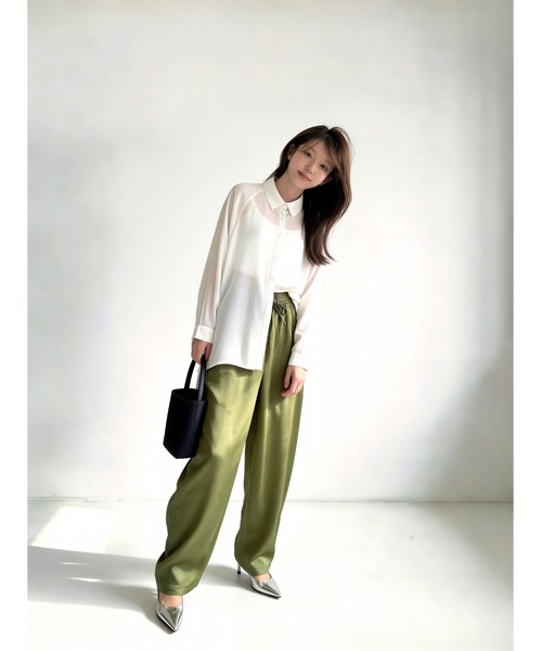 Sew loop(ソーループ)の「ビッグシルエットシアーシャツ(シャツ/ブラウス・レディース・ブラック/オフホワイト・L/M)」の14枚目の写真