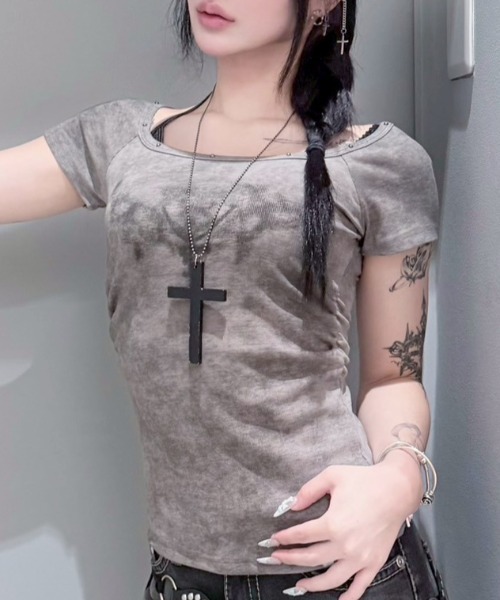 Never mind the XU / Chikashitsu+（ネバーマインド ザ エックスユー / チカシツプラス）の「【nmtc+】Ink Layered Halter Neck Tee / 【エヌエムティーシープラス】インクレイヤードホルターネック半袖Tシャツ（Tシャツ/カットソー・レディース・チャコール/ブラック/ホワイト・ONE SIZE）」の13枚目の写真