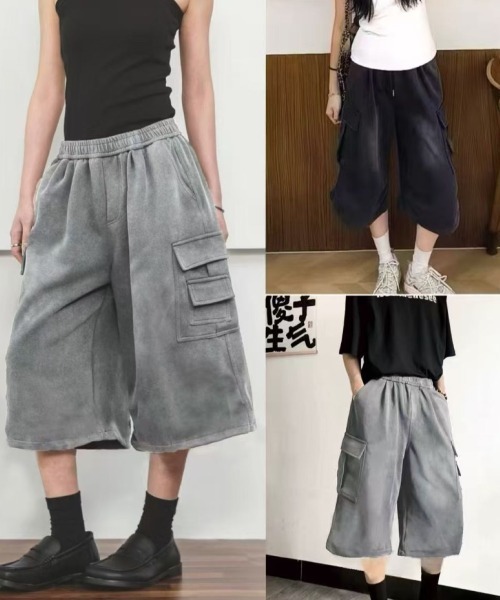 LETee（レティー）の「ルーズなシルエットとカーゴデザインが今っぽい！ストリート感漂うリラックスハーフパンツ（カーゴパンツ・レディース・グレー/ブラック・FREE）」の4枚目の写真