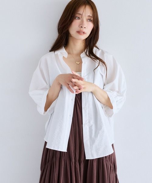 mysty woman(ミスティウーマン)の「バックボリュームシャツ半袖 1046996(シャツ/ブラウス・レディース・サックスブルー/オフホワイト・FREE)」の8枚目の写真