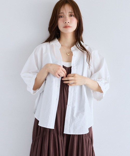 mysty woman(ミスティウーマン)の「バックボリュームシャツ半袖 1046996(シャツ/ブラウス・レディース・サックスブルー/オフホワイト・FREE)」の9枚目の写真