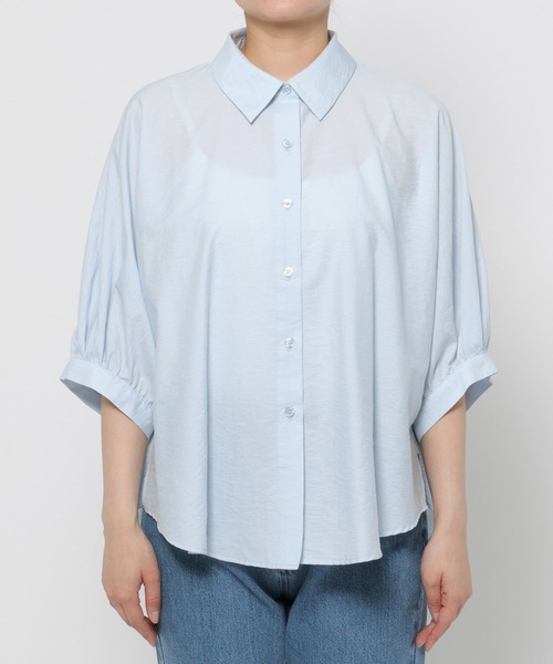 mysty woman(ミスティウーマン)の「バックボリュームシャツ半袖 1046996(シャツ/ブラウス・レディース・サックスブルー/オフホワイト・FREE)」の10枚目の写真