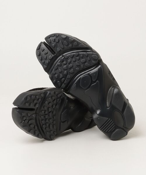 NIKE（ナイキ）の「NIKE/ナイキ WS ｴｱ ﾘﾌﾄ ﾒｯｼｭ（サンダル・レディース・ブラック・23cm/26cm/25cm/24cm/22cm/27cm/28cm）」の3枚目の写真