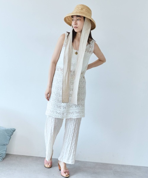 flaeu(フラユ)の「Crochet Sleeveless Tunic Knit(ベスト・レディース・ブラック/アイボリー・FREE)」の9枚目の写真