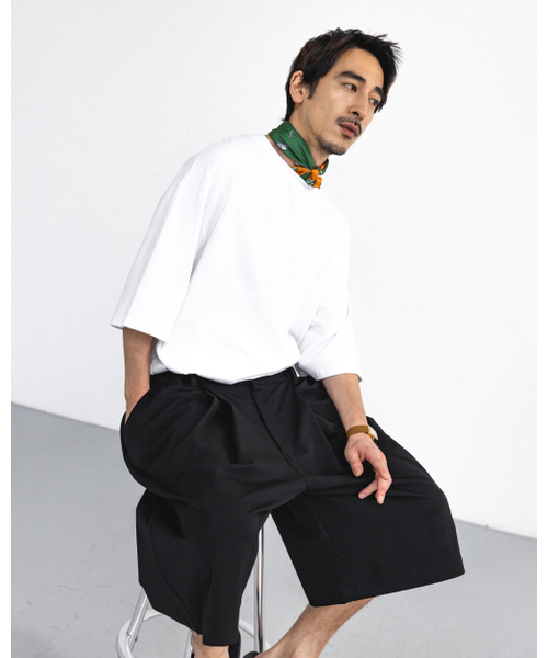 ANGLAN(アングラン)の「Double Tuck Half Slacks - Black(その他パンツ・メンズ・その他・1/2)」の3枚目の写真