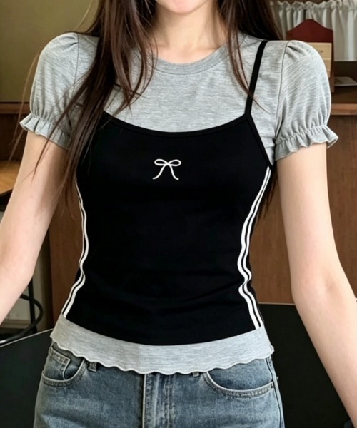 Vipoa(ヴィポア)の「キャミソールレイヤードカットソー(Tシャツ/カットソー・レディース・ブラック・FREE)」の2枚目の写真