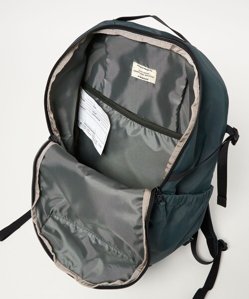 KELTY(ケルティ)の「【別注】<KELTY> アーバン デイパック 20L(バックパック/リュック・メンズ・ロイヤルブルー/ブラック・FREE)」の8枚目の写真