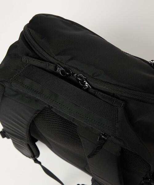 KELTY(ケルティ)の「【別注】<KELTY> アーバン デイパック 20L(バックパック/リュック・メンズ・ロイヤルブルー/ブラック・FREE)」の19枚目の写真