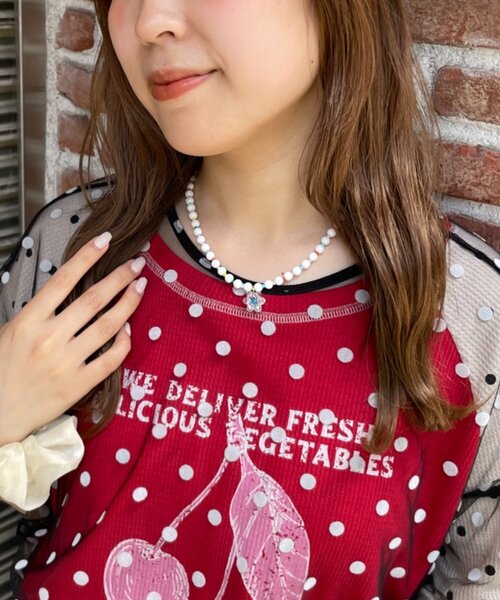 HELLO.SANFRANCISCO(ハローサンフランシスコ)の「【HELLO.SANFRANCISCO】フラワービーズネックレス(ネックレス・レディース・ホワイト/グリーン・ONE SIZE)」の3枚目の写真