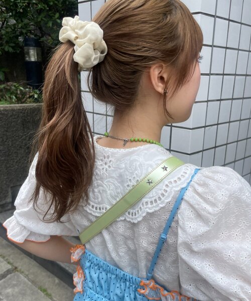 HELLO.SANFRANCISCO(ハローサンフランシスコ)の「【HELLO.SANFRANCISCO】フラワービーズネックレス(ネックレス・レディース・ホワイト/グリーン・ONE SIZE)」の10枚目の写真
