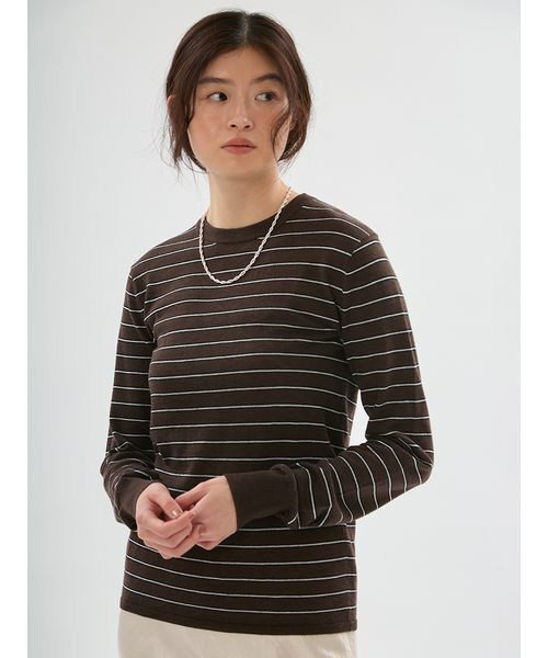 emmi(エミ)の「マルチボーダーロングスリーブニット(ニット/セーター・レディース・ブラウン/レッド/ネイビー・F)」の2枚目の写真