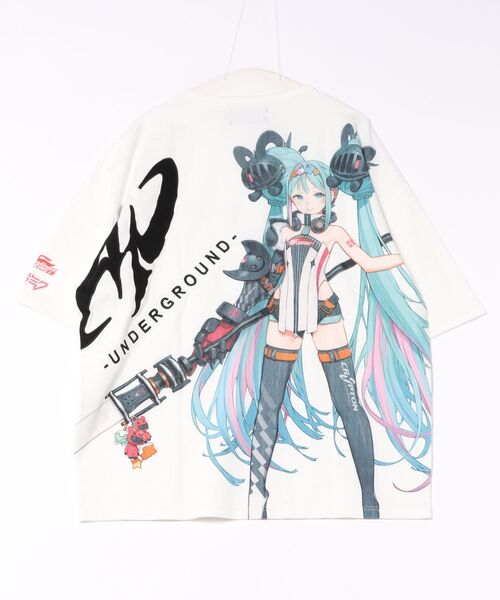 Sakka（サッカ）の「『初音ミク × UNDER GROUND』コラボレーションレーシングミクTEE（Tシャツ/カットソー・メンズ・ブラック/ホワイト・LARGE/MEDIUM）」の11枚目の写真