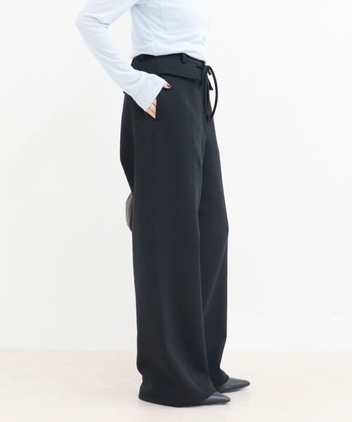 fredy emue(フレディエミュ)の「フラップデザインダンボールパンツ(その他パンツ・レディース・ブラック/グレー・38/36)」の9枚目の写真
