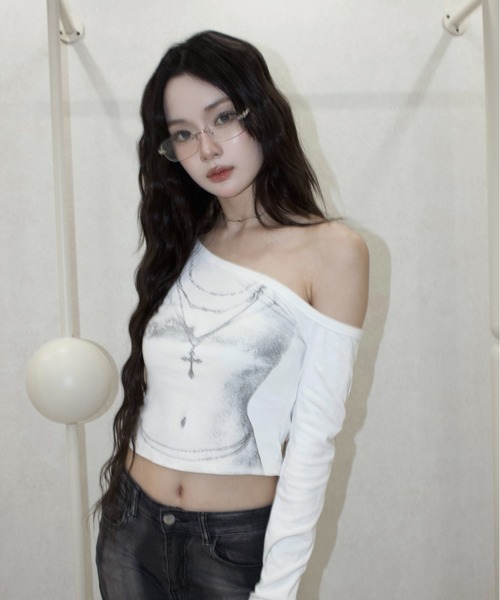 REINE NOIRE(レーヌノワール)の「lure fit tops. / ルアー フィット トップス(Tシャツ/カットソー・レディース・ホワイト・FREE)」の11枚目の写真