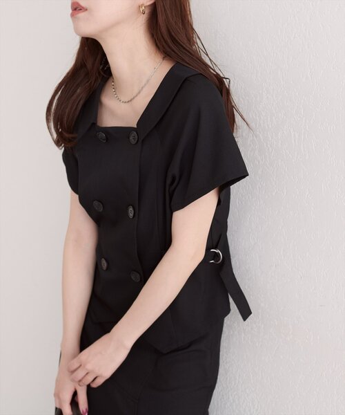 natural couture(ナチュラルクチュール)の「トレンチ風ベスト(ベスト・レディース・ブラウン/ブラック/ライトベージュ/チャコールグレー・FREE)」の2枚目の写真