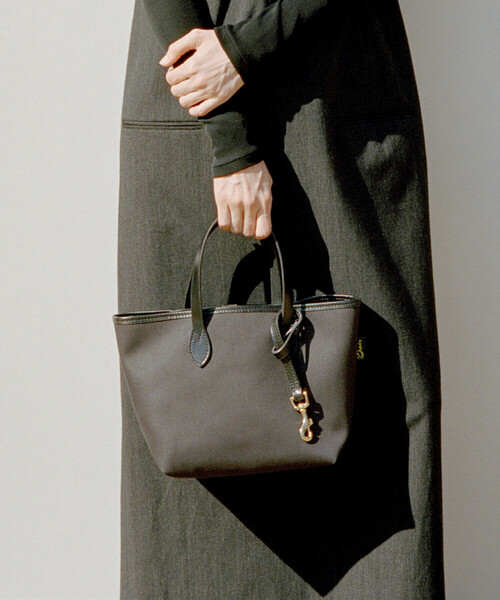 BRADY(ブレディー)の「Brady | CONDER MINI UNISEX(トートバッグ・レディース・ブラウン系その他/ブラック・ONE)」の11枚目の写真