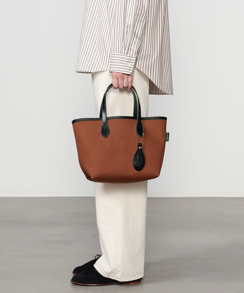 BRADY(ブレディー)の「Brady | CONDER MINI UNISEX(トートバッグ・レディース・ブラウン系その他/ブラック・ONE)」の1枚目の写真