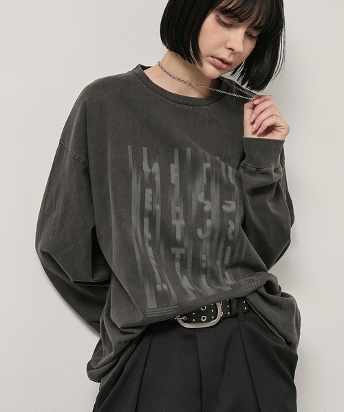 Alfred Alex(アルフレッドアレックス)の「【Alfred Alex】Vintage Typography L/S Tee / ヴィンテージライク ビッグシルエット ロゴグラフィックロンT(Tシャツ/カットソー・メンズ・ブラック系/杢グレー/オリーブ/ブラック/ダークブラウン・L/M)」の7枚目の写真