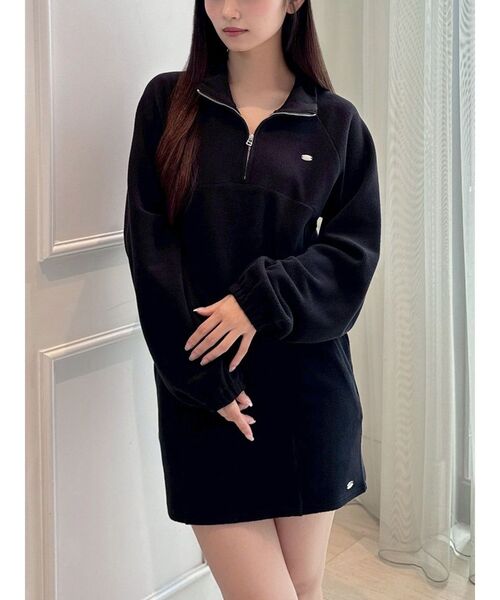 RESEXXY(リゼクシー)の「クロップドフリーストップス【セットアップ着用可能】(Tシャツ/カットソー・レディース・グレー/ブラック/アイボリー・FREE)」の2枚目の写真