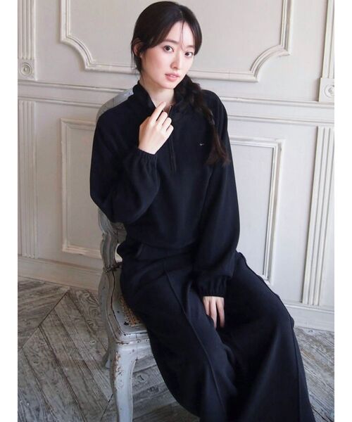 RESEXXY(リゼクシー)の「クロップドフリーストップス【セットアップ着用可能】(Tシャツ/カットソー・レディース・グレー/ブラック/アイボリー・FREE)」の5枚目の写真