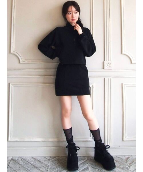RESEXXY(リゼクシー)の「クロップドフリーストップス【セットアップ着用可能】(Tシャツ/カットソー・レディース・グレー/ブラック/アイボリー・FREE)」の11枚目の写真