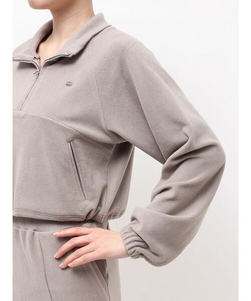 RESEXXY(リゼクシー)の「クロップドフリーストップス【セットアップ着用可能】(Tシャツ/カットソー・レディース・グレー/ブラック/アイボリー・FREE)」の19枚目の写真