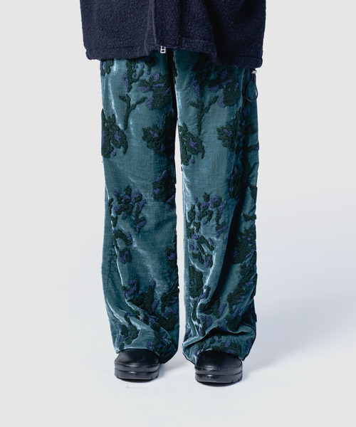 muller of yoshiokubo(ミュラーオブヨシオクボ)の「muller of yoshiokubo ミュラーオブヨシオクボ / DIMENSIONAL EMBROIDERY PANTS ディメンショナルエンブロイダリーパンツ / MLF26416(その他パンツ・レディース・ブルー/ブラウン・38)」の2枚目の写真