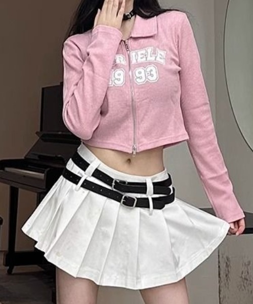 SHEPP(シープ)の「【26年秋冬新作】カレッジロゴ 襟付き クロップド カットソー 長袖 リブニット(Tシャツ/カットソー・レディース・グレー/ネイビー/ピンク・F)」の3枚目の写真