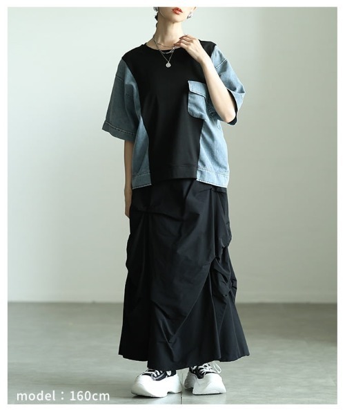 Sawa a la mode(サワアラモード)の「異素材デニムドッキングカットソー(Tシャツ/カットソー・レディース・ブラック/ホワイト・FREE)」の14枚目の写真