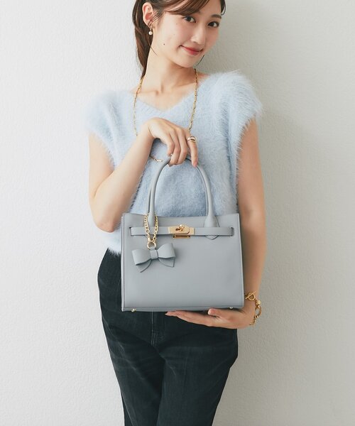 La boutique BonBon（ラブティックボンボン）の「【miki監修・最強デートBAG】レザーワイドトートバッグ（トートバッグ・レディース・ライトグレー/ブラック/グレー系その他・FREE）」の12枚目の写真