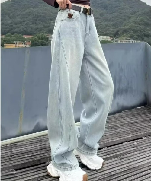 REBALANCE(リバランス)の「ハイウェスカーブドデニム(デニムパンツ・レディース・A・MEDIUM/LARGE/X-LARGE)」の4枚目の写真