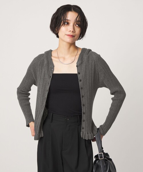 green label relaxing(グリーンレーベルリラクシング)の「【別注】<tyn.TGOR>フリル リブ フード カーディガン(カーディガン/ボレロ・レディース・ダークグレー/ワイン・FREE)」の1枚目の写真
