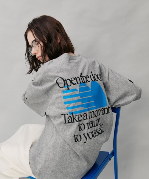 Auntie Rosa Holiday(アンティローザホリデー)の「オーバーサイズロンT/OFFLINE(Tシャツ/カットソー・レディース・グレー/チャコールグレー/パープル・FREE)」の19枚目の写真