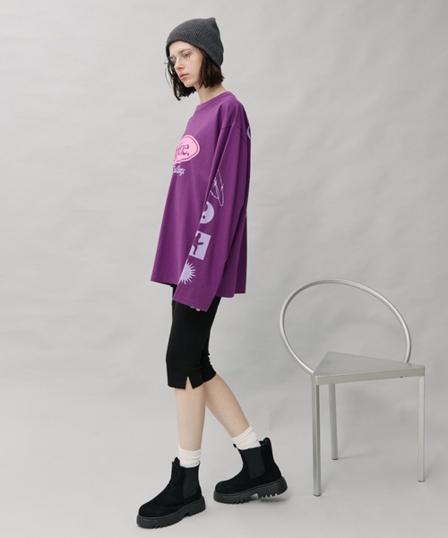 Auntie Rosa Holiday(アンティローザホリデー)の「オーバーサイズロンT/OFFLINE(Tシャツ/カットソー・レディース・グレー/チャコールグレー/パープル・FREE)」の6枚目の写真