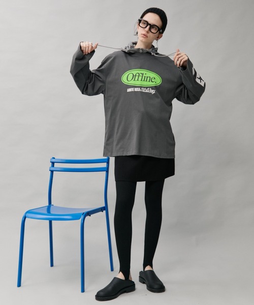 Auntie Rosa Holiday(アンティローザホリデー)の「オーバーサイズロンT/OFFLINE(Tシャツ/カットソー・レディース・グレー/チャコールグレー/パープル・FREE)」の13枚目の写真
