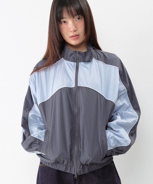AMESWORLDWIDE(アメスワールドワイド)の「カジュアルブロックウインドブレーカー スカイブルー(ナイロンジャケット・レディース・その他・FREE)」の1枚目の写真
