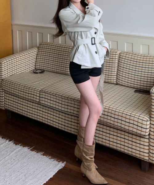 FLINEA(フリネア)の「スタンドカラーショート丈ルーズトレンチコート(トレンチコート・レディース・オフホワイト・L/M/S)」の6枚目の写真