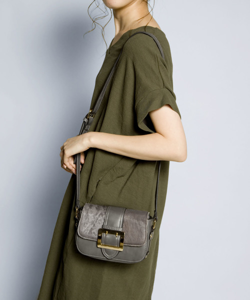 PLAIN CLOTHING（プレーンクロージング）の「ハラコフラップショルダーバッグ【PLAIN CLOTHING】（ショルダーバッグ・レディース・グレー/ブラック/レオパード/キャメル・FREE）」の19枚目の写真