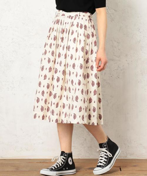 green label relaxing(グリーンレーベルリラクシング)の「■■■CF Paisley PRT スカート ◆(スカート・レディース・ナチュラル/レッド・FREE)」の2枚目の写真