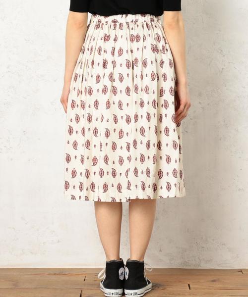 green label relaxing(グリーンレーベルリラクシング)の「■■■CF Paisley PRT スカート ◆(スカート・レディース・ナチュラル/レッド・FREE)」の6枚目の写真