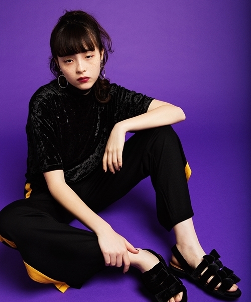 WEGO（ウィゴー）の「WEGO/クラッシュベロアカットソー（Tシャツ/カットソー・レディース・ダークグリーン/ワイン/アイボリー/ブラック/ピンク・FREE）」の15枚目の写真